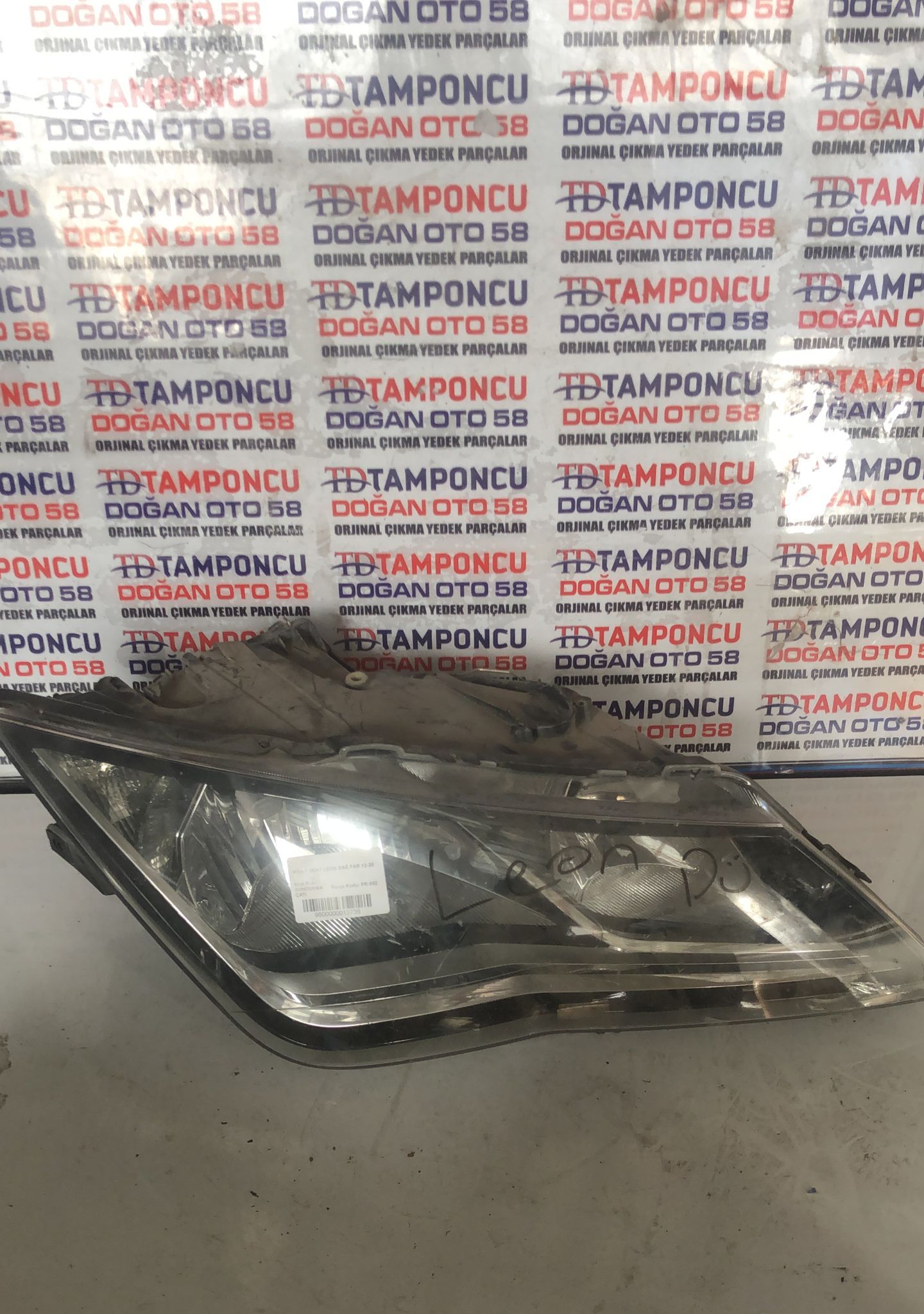SEAT LEON SA FAR  12-20
